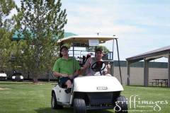 2016-Golf-Tournament-thumbs-up